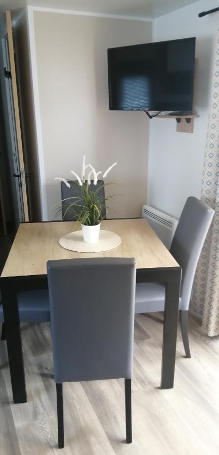 Mobil Home Moderne Neuf Et Ultra Equipe De 6 A 8 Couchages Canet-en-Roussillon Exterior foto