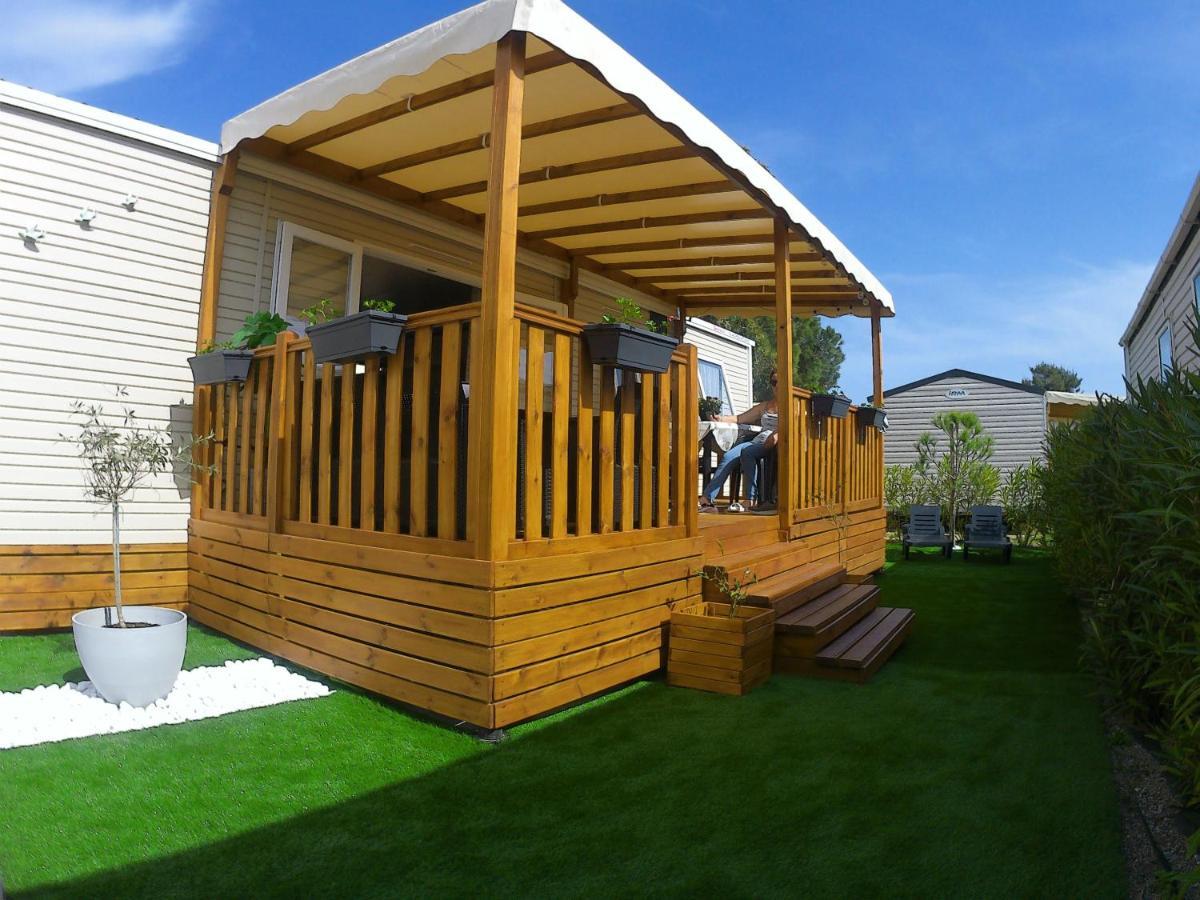 Mobil Home Moderne Neuf Et Ultra Equipe De 6 A 8 Couchages Canet-en-Roussillon Exterior foto