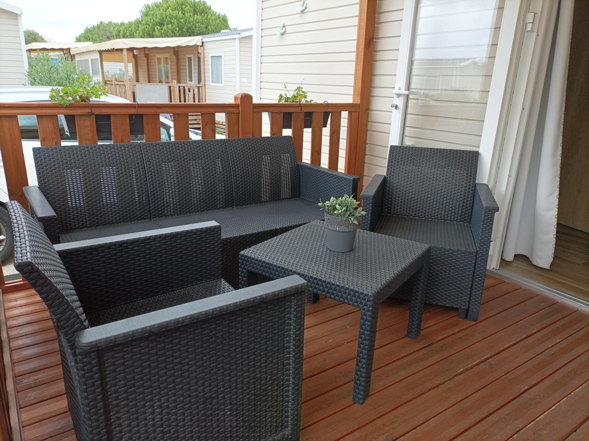 Mobil Home Moderne Neuf Et Ultra Equipe De 6 A 8 Couchages Canet-en-Roussillon Exterior foto